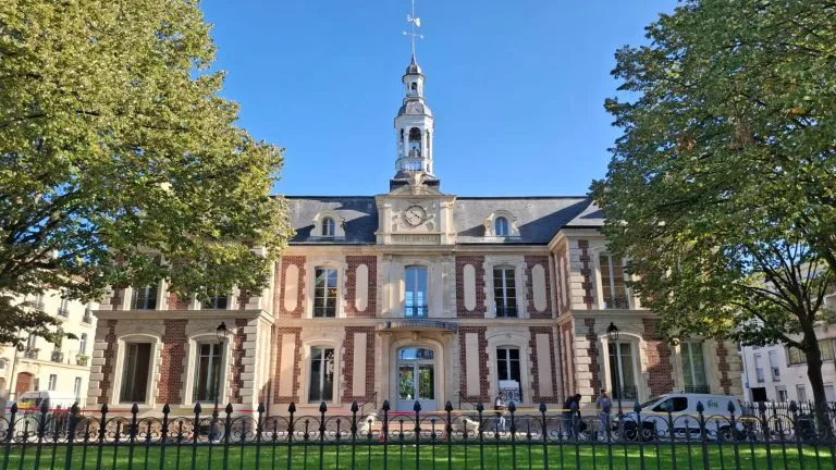Chatou (78400)