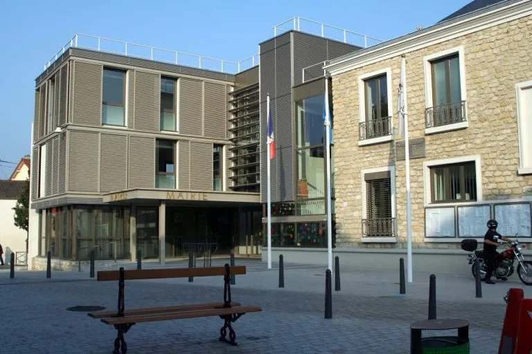 Les Mureaux (78130)